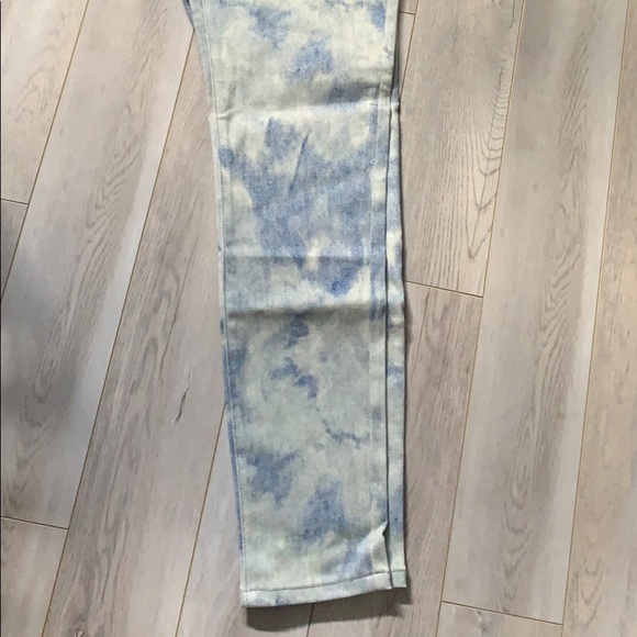 Exclusive By Egreis Denim - Picture 3 of 5